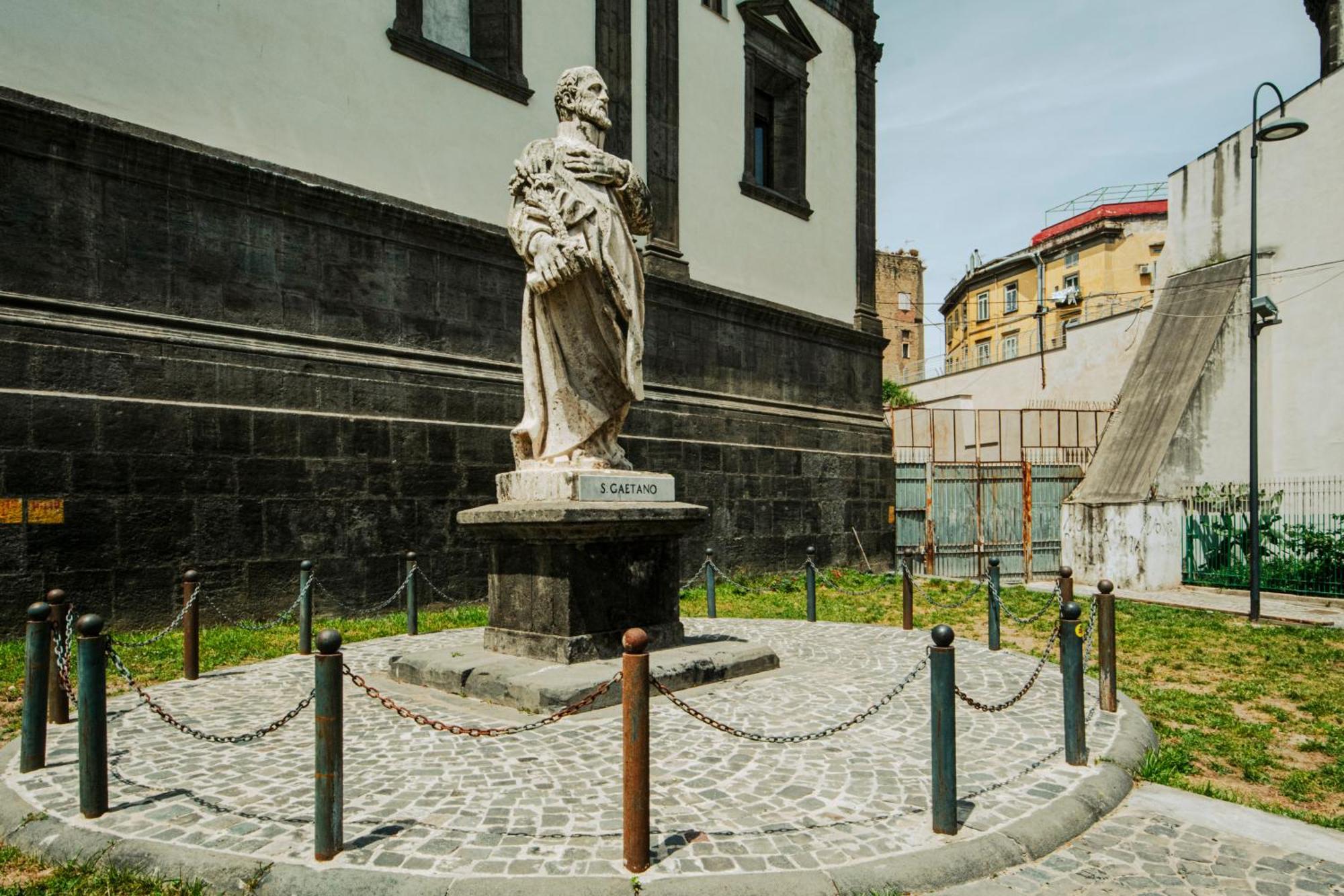 Pensión La Reggia Della Duchesca Nápoles